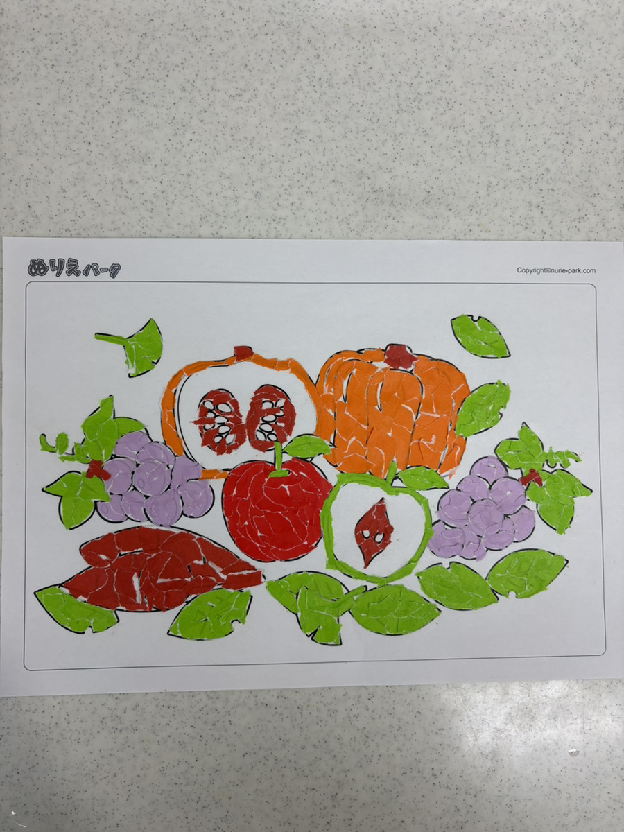 芸術の秋！ちぎり絵制作🍂ドットワーク 千城台（就労継続支援B型） の