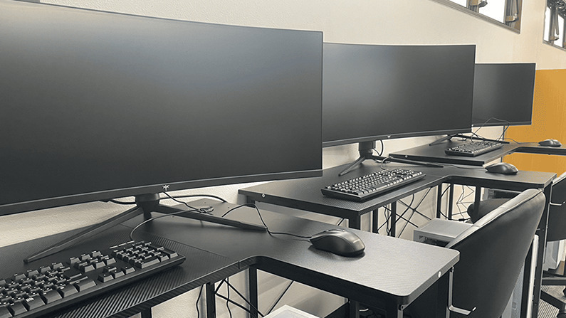 にじげん | 大手グループ特集 | LITALICO仕事ナビ