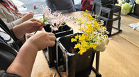 お花の作業風景