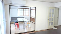 キッチンの隣に休憩室があります。