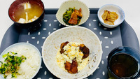 チキン南蛮・菊芋のきんぴら・小松菜とベーコン・味噌汁